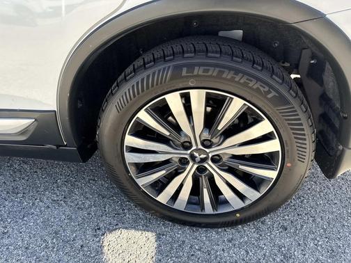 2019 Mitsubishi Outlander SE