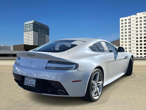2016 Aston Martin V8 Vantage Base