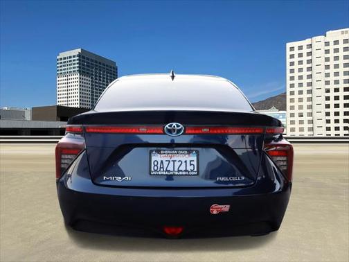 2017 Toyota Mirai Base