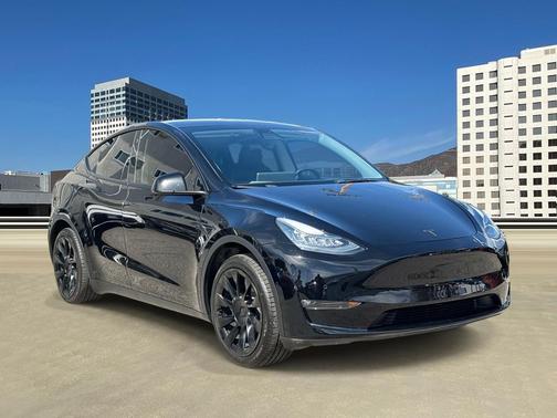 2021 Tesla Model Y Standard Range Rear-Wheel Drive