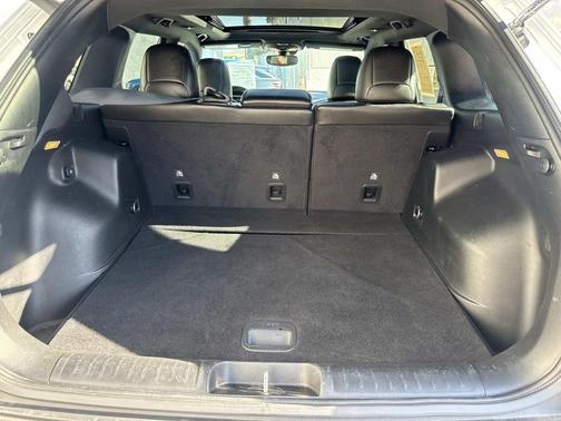 Bright White Clearcoat 2021 Jeep Cherokee Latitude Lux
