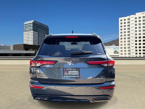 2025 Mitsubishi Outlander PHEV SEL