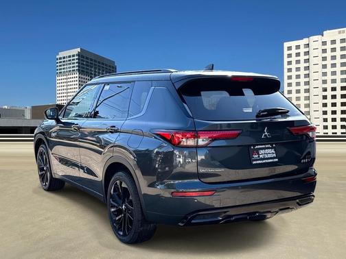 2025 Mitsubishi Outlander PHEV SEL