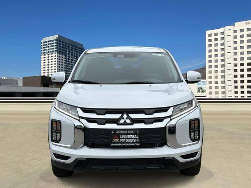 White Diamond 2026 Mitsubishi Outlander Sport SE
