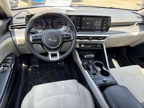 2021 Kia K5 LXS