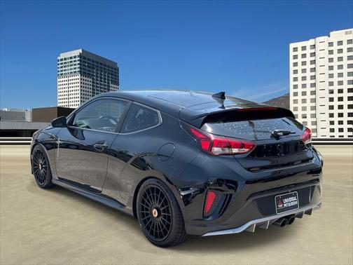 2019 Hyundai Veloster Base