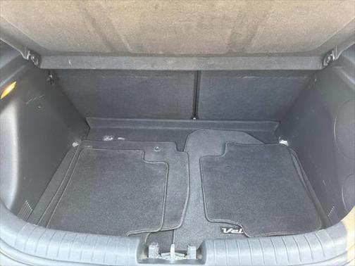 2019 Hyundai Veloster Base