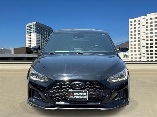 2019 Hyundai Veloster Base