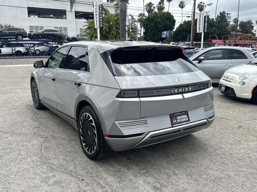 Cyber Gray 2024 Hyundai IONIQ 5 Limited