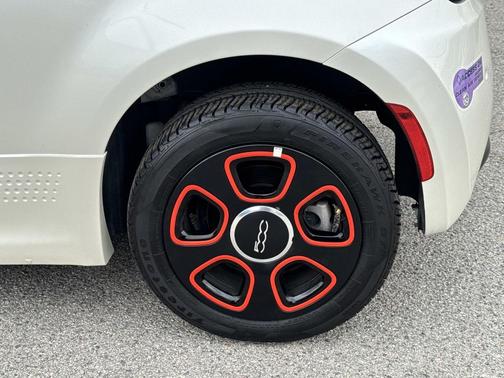 2019 FIAT 500e Battery Electric