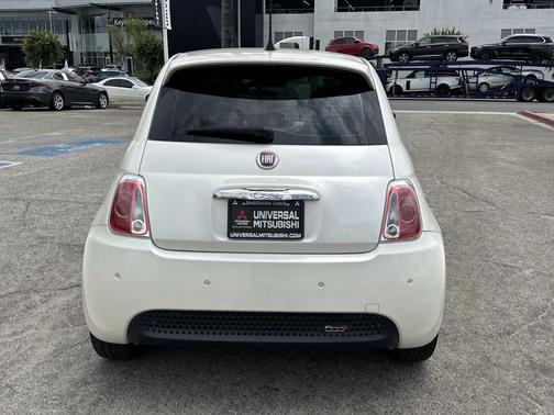 Bianco Perla (Pearl White Tri-Coat) 2016 FIAT 500e Battery Electric