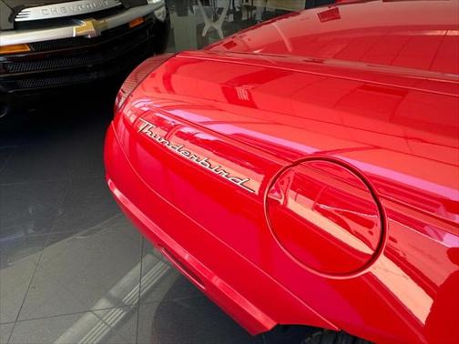 2002 Ford Thunderbird Premium