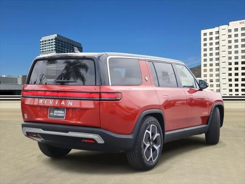 2023 Rivian R1S Launch Edition