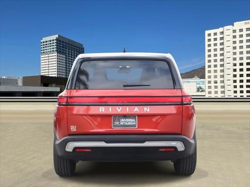 2023 Rivian R1S Launch Edition