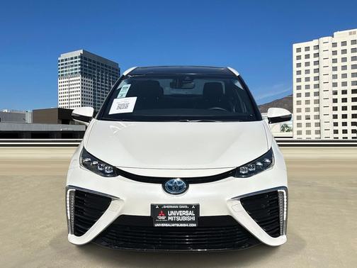 2018 Toyota Mirai Base