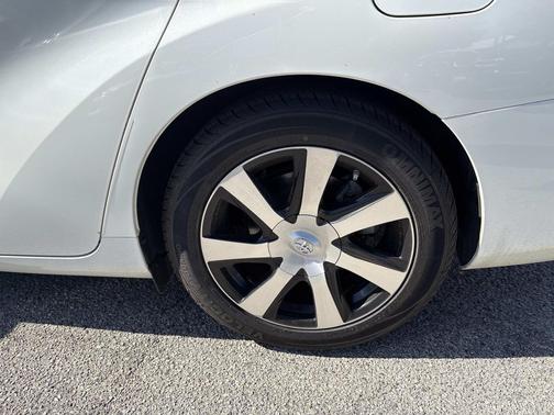 2018 Toyota Mirai Base