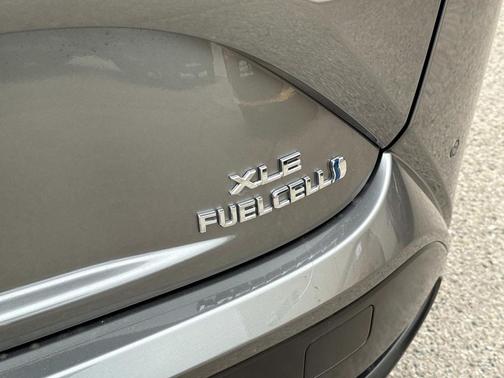 2023 Toyota Mirai Base