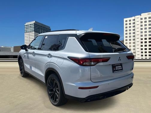 2025 Mitsubishi Outlander PHEV SEL