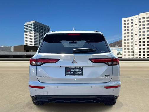 2025 Mitsubishi Outlander PHEV SEL