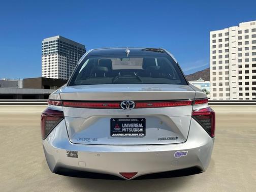2019 Toyota Mirai Base