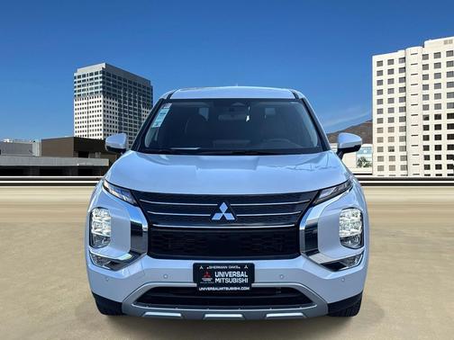 2023 Mitsubishi Outlander SE 2.5 2WD
