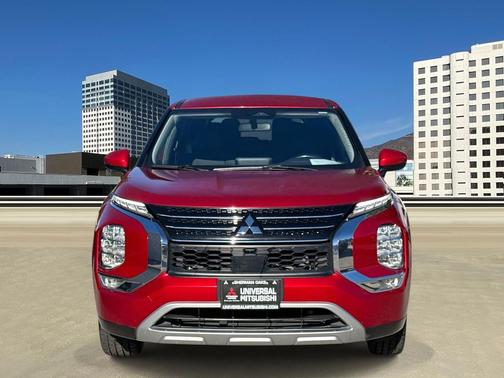 2023 Mitsubishi Outlander SE Special Edition 2WD