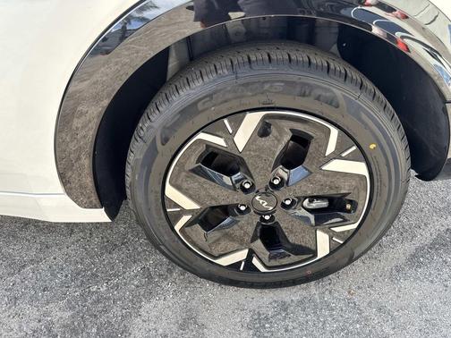 2025 Kia Niro EV Wave