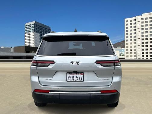 2023 Jeep Grand Cherokee L Laredo