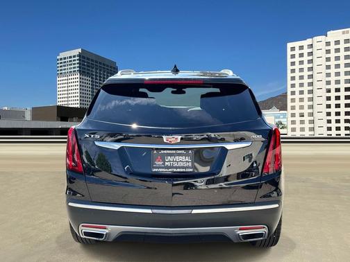 Stellar Black Metallic 2025 Cadillac XT5 Premium Luxury