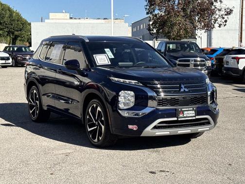 2024 Mitsubishi Outlander PHEV SEL