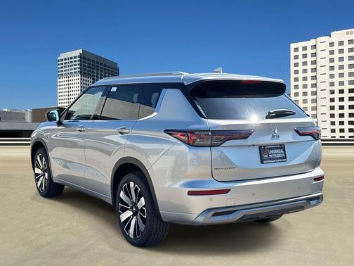 2025 Mitsubishi Outlander SEL 2.5 2WD