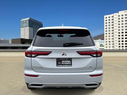 2022 Mitsubishi Outlander SE 2.5 2WD