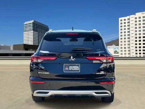 2023 Mitsubishi Outlander PHEV SEL