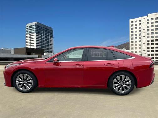 2022 Toyota Mirai Base