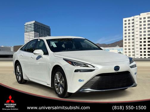 Oxygen White 2021 Toyota Mirai Base