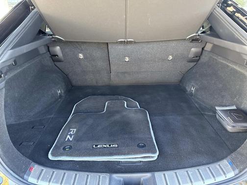 2023 Lexus RZ 450e Premium