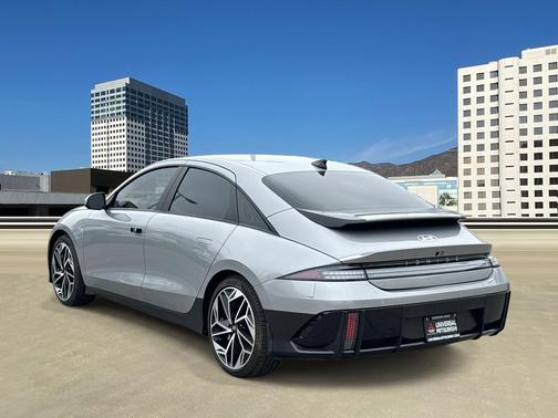 2023 Hyundai IONIQ 6 SEL