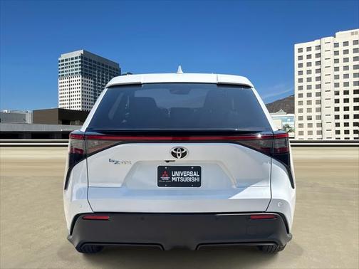 2024 Toyota bZ4X XLE