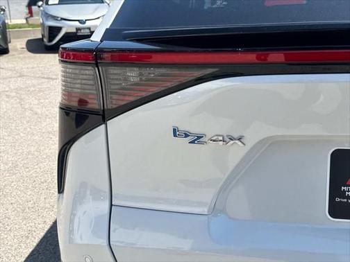 2024 Toyota bZ4X XLE