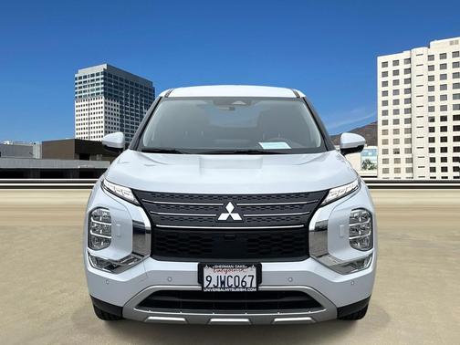 2023 Mitsubishi Outlander PHEV SE S-AWC