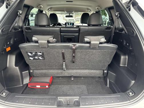 2023 Mitsubishi Outlander PHEV SE S-AWC