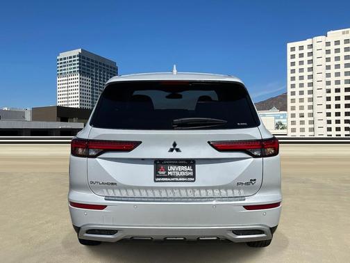 2025 Mitsubishi Outlander PHEV SE S-AWC