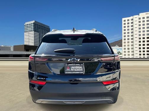 2023 Chevrolet Bolt EUV FWD LT