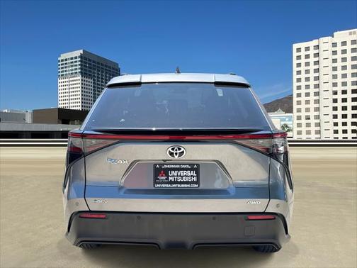 2024 Toyota bZ4X XLE