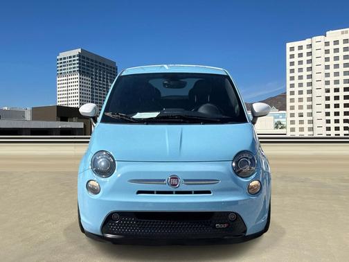 2017 FIAT 500e Battery Electric