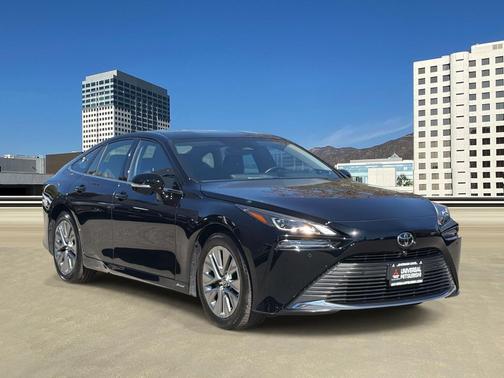 2024 Toyota Mirai Base