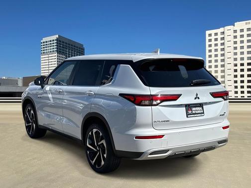 2025 Mitsubishi Outlander PHEV SE S-AWC