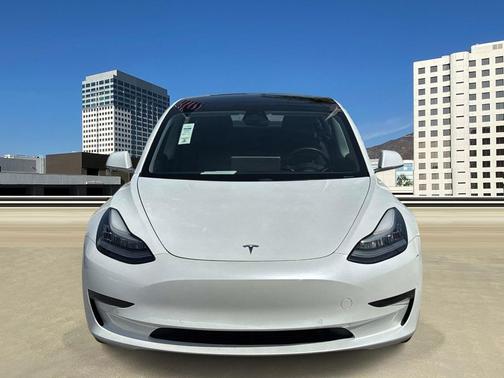 Pearl White Multi-Coat 2020 Tesla Model 3 Standard Range Plus
