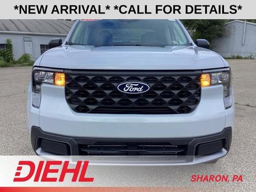 SPACE WHITE METALLIC 2025 Ford Maverick XLT