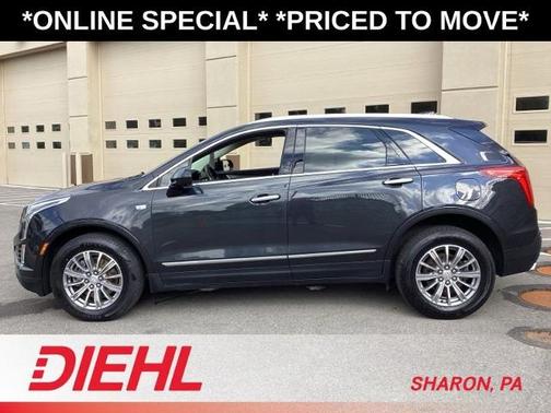 Manhattan Noir Metallic 2019 Cadillac XT5 LUXURY
